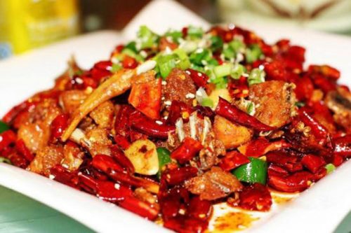 Kiêng đồ ăn cay khi đang bị nóng rát dạ dày