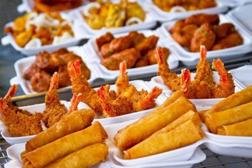 Thói quen ăn xấu gây ra chứng bị ợ nóng dạ dày