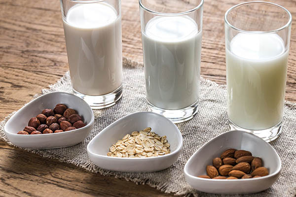 Trào ngược dạ dày có nên uống sữa không?